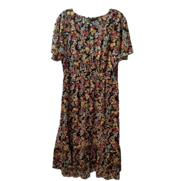Madewell Dolman-Sleeve Ruffle-Hem Midi Dress In Flower Garden 8 - Picture 7 of 15